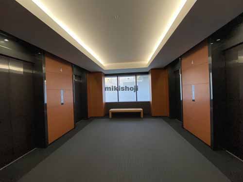 北久宝寺町～博労町の本町南ガーデンシティ エレベーターホール1