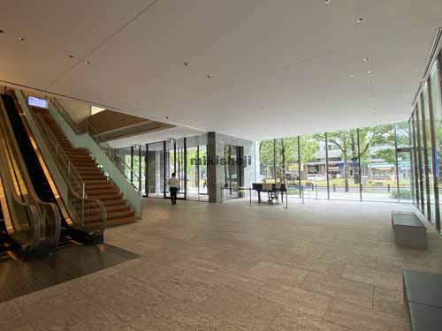 北浜～淡路町のオービック御堂筋ビル エントランス7