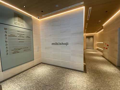 瓦町スクエアビル エントランス1