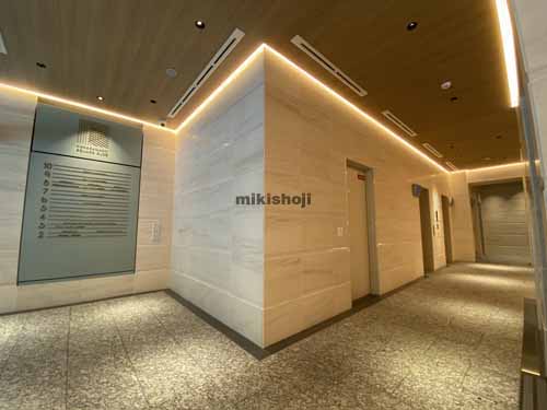 瓦町スクエアビル エントランス2