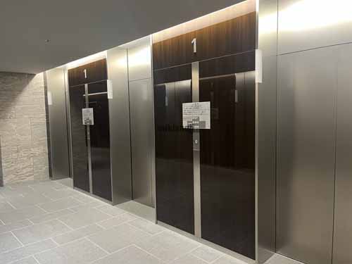 枚方市のステーションヒル枚方 エレベーターホール8