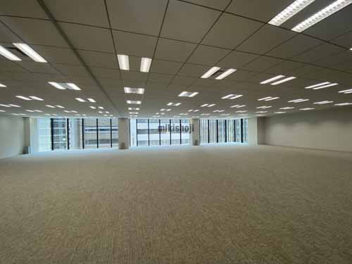 ＰＭＯ　ＥＸ本町 貸室内5