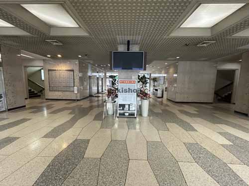 小倉北区全域の新小倉ビル（本館） エントランス1