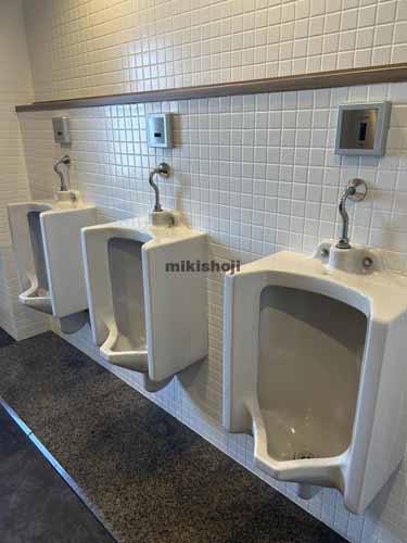 大分市のいちご・みらい信金ビル 水回り2