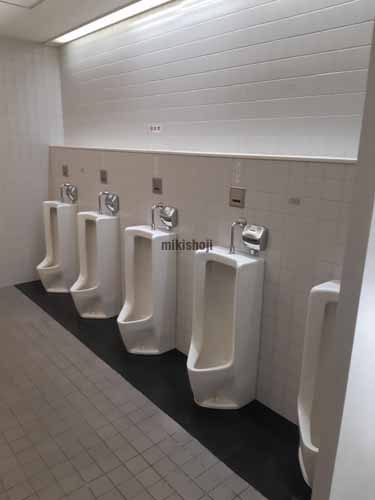 祇園・呉服町の下川端再開発ビル（ﾘﾊﾞﾚｲﾝｾﾝﾀｰﾋﾞﾙ ﾘﾊﾞﾚｲﾝｵﾌｨｽ） 水回り1