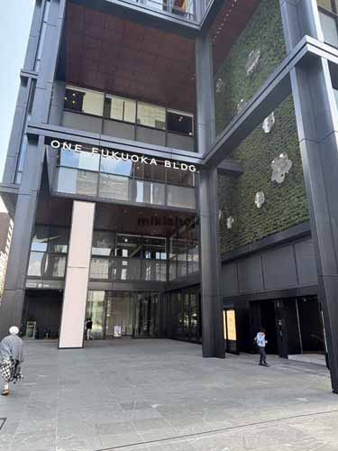 ＯＮＥ　ＦＵＫＵＯＫＡ　ＢＬＤＧ． エントランス1