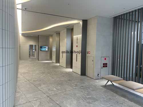 博多駅前・中央街の九勧末広通りビル エレベーターホール1