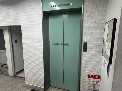 神田平河町・神田佐久間町・神田佐久間河岸の第５東ビル エレベーターホール1