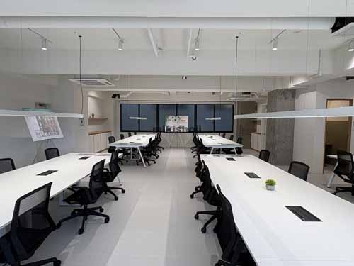 神宮前のエスラ原宿 セットアップ室内1