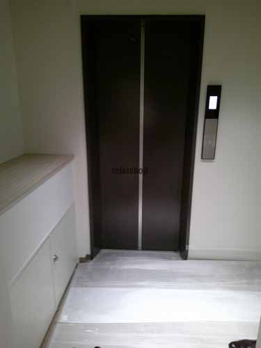 トーエイ八丁堀ビル エレベーターホール2