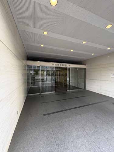 銀座昭和通りビル エントランス1