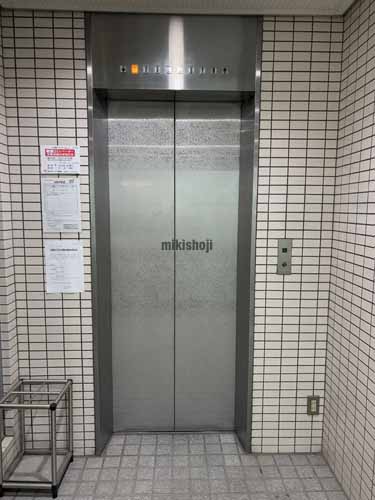 九段北の一口坂ＴＳビル エレベーターホール1