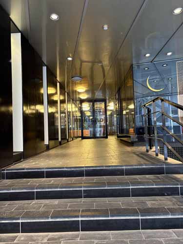 一番町のノザワビルディング エントランス1