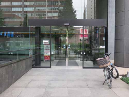 西五反田のＦＯＲＥＣＡＳＴ五反田ＷＥＳＴ エントランス2