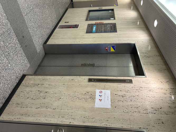錦糸・江東橋・太平のチョーギンビル エレベーターホール1