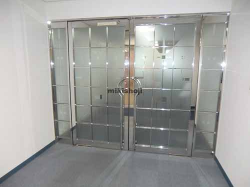 東陽の新宮ビル エレベーターホール2