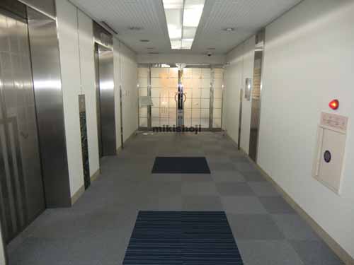 東陽の新宮ビル エレベーターホール6