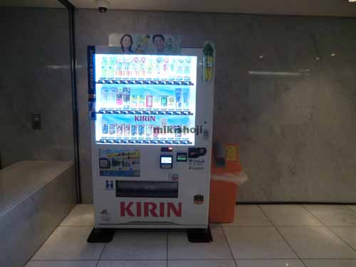 日本薬学会長井記念館 エントランス1