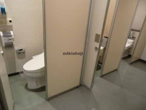 日本薬学会長井記念館 水回り1