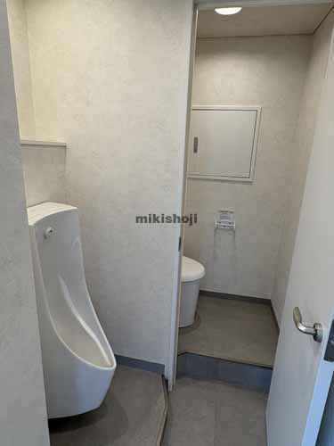 四谷のＤｅＬＣＣＳ新宿御苑ビル 水回り3