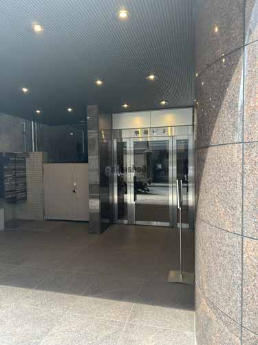 泰明ビル エントランス1