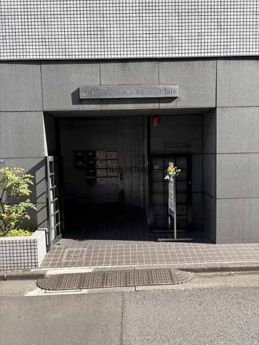 日本橋人形町・堀留町・小舟町・富沢町の日本橋インテリジェントフラッツ エントランス1