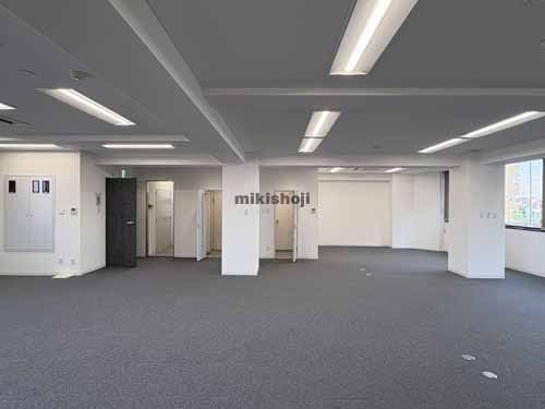 桜新町・用賀のフレックス三軒茶屋 貸室内2