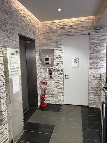 一番町の一番町ファーストビル エレベーターホール1