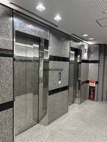 赤坂・元赤坂のＦＯＲＵＭ赤坂ビル エレベーターホール1