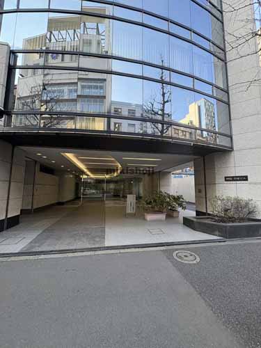 神田錦町・一ツ橋の神田竹尾ビル エントランス1