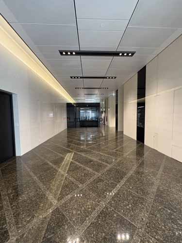 神田駿河台・神田猿楽町の住友不動産猿楽町ビル エントランス6