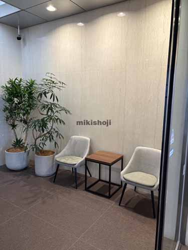 日本橋箱崎町・中洲のヤマタネ箱崎ビル エレベーターホール2