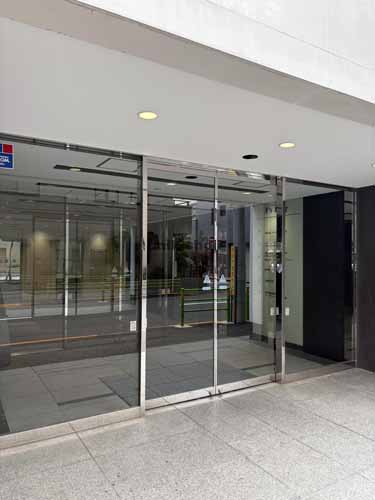 月島・佃のワイズビルディング エントランス1