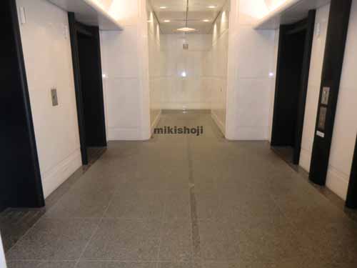 晴海・勝どきのＦＯＲＥＦＲＯＮＴ ＴＯＷＥＲⅡ エレベーターホール6