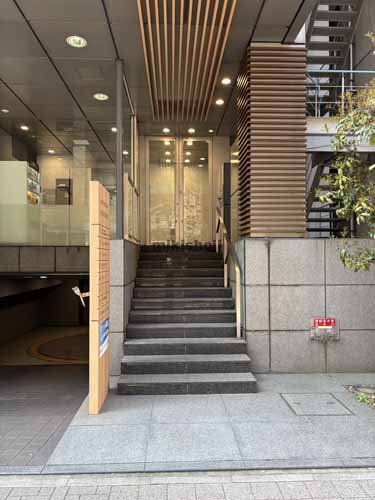 日本橋ＢＳビル エントランス1