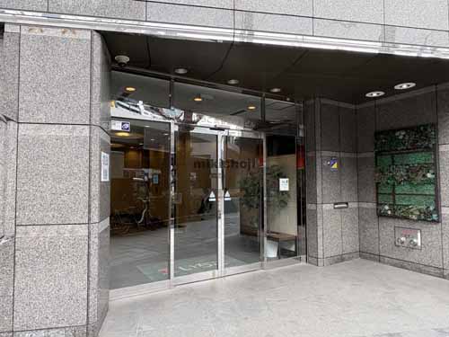 円山町のいちご渋谷道玄坂ビル エントランス1