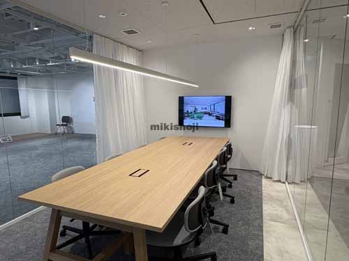 円山町のいちご渋谷道玄坂ビル セットアップ室内2