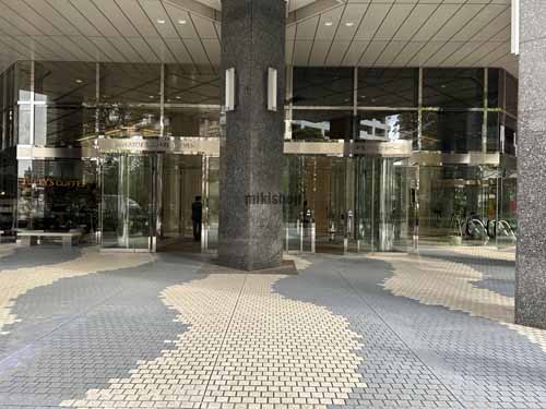 新宿スクエアタワー エントランス2