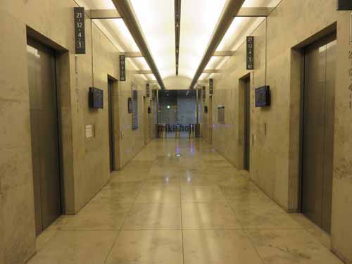 台場の台場フロンティアビル エレベーターホール3