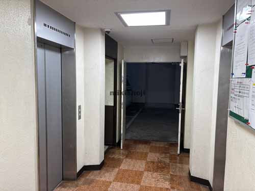 新宿Ｑフラットビル エレベーターホール1
