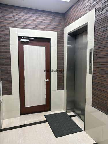 エー・エスビルディング エントランス2