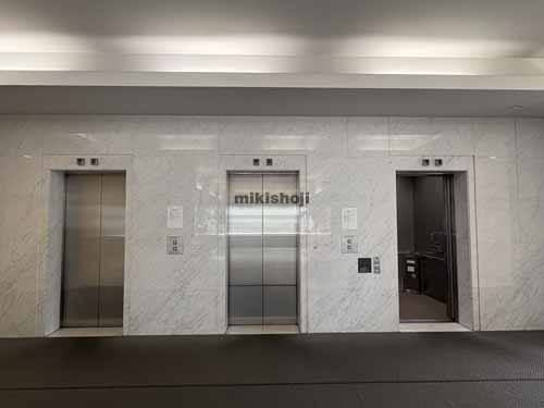 東陽のＵＵＲ東陽町ビル エレベーターホール1