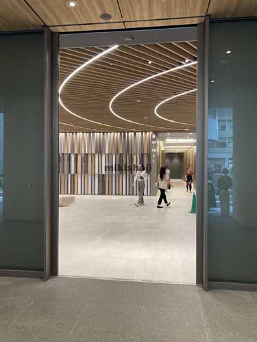 晴海・勝どきの晴海ｱｲﾗﾝﾄﾞﾄﾘﾄﾝｽｸｴｱ ｵﾌｨｽﾀﾜｰX GRAND EDITION エントランス1