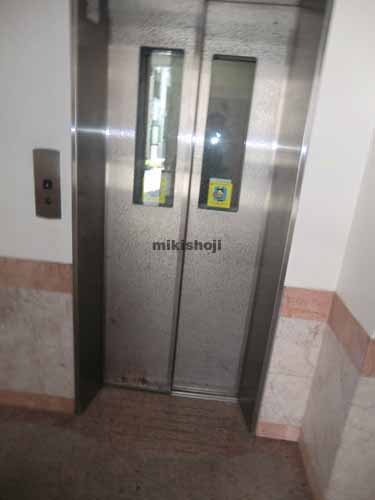 カルチェ恵比寿ビル エレベーターホール1