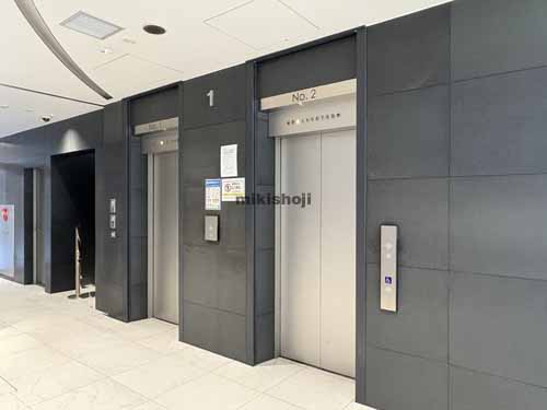 芝大門のグランファースト芝大門 エレベーターホール1