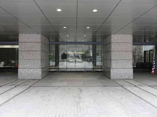 トレードピアお台場 エントランス1