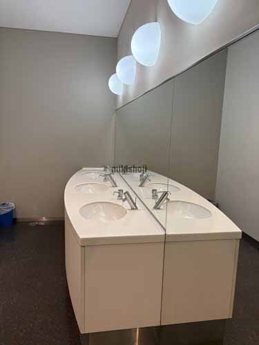 九段南のイタリア文化会館ビル 水回り3