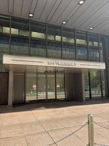 銀座の野村不動産銀座ビル エントランス1