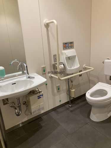 六本木のアークヒルズ仙石山森タワー 水回り3