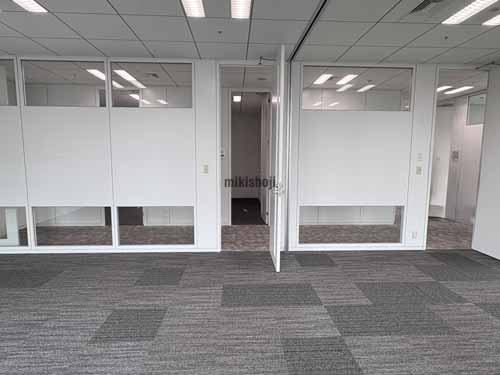 大崎の大崎ウィズタワー 居抜き室内2